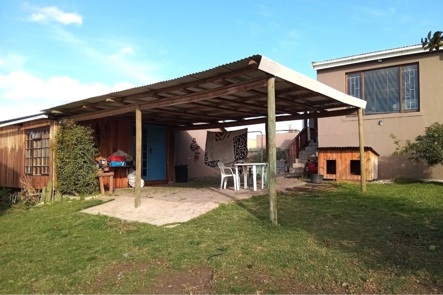 3 Bedroom Property for Sale in Albertinia Western Cape
